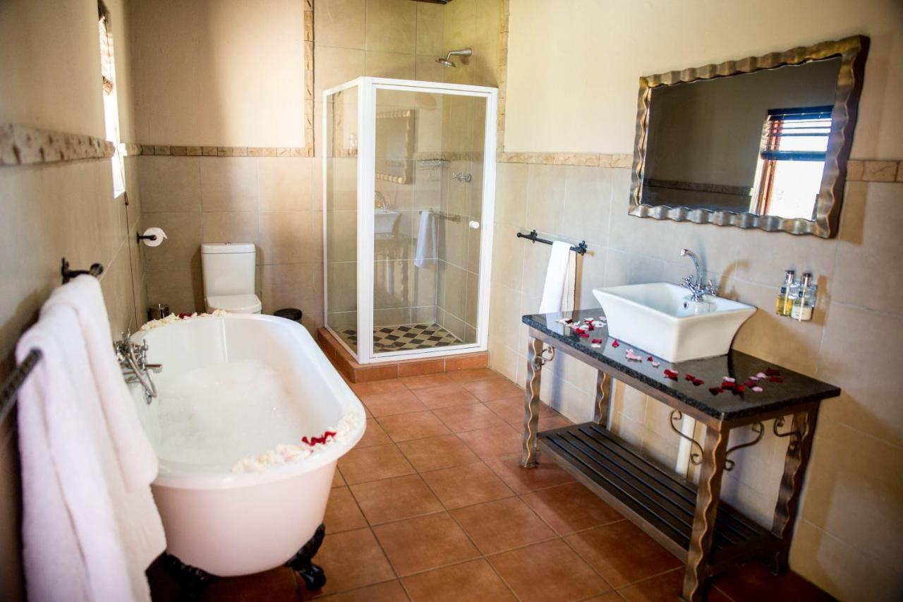 Thaba Legae Guest Lodge Rustenburg Extérieur photo
